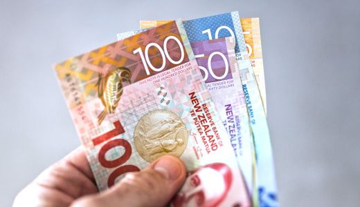 Keep Debtors and Creditors Up-to-date